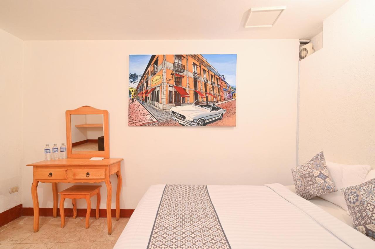 Hotel Meson Cuevano グアナファト エクステリア 写真