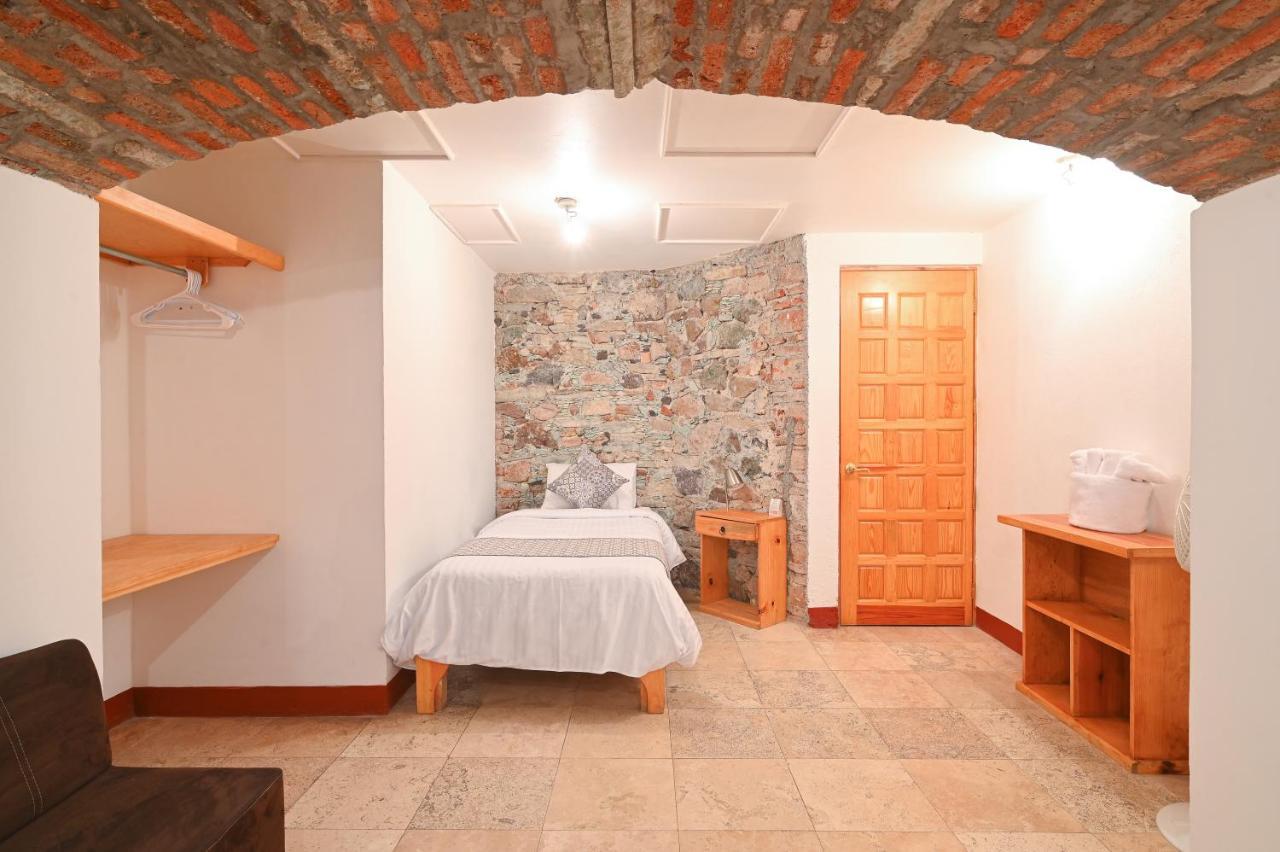 Hotel Meson Cuevano グアナファト エクステリア 写真