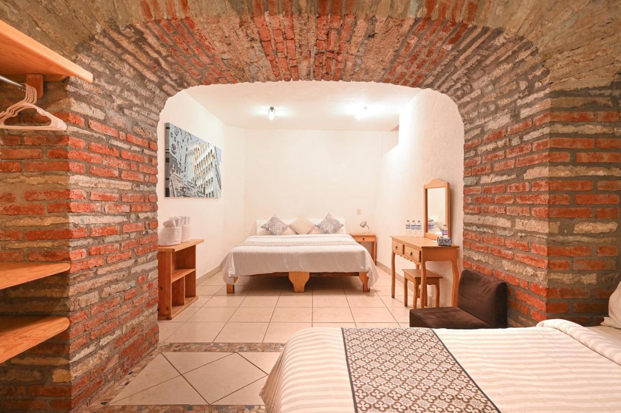 Hotel Meson Cuevano グアナファト エクステリア 写真